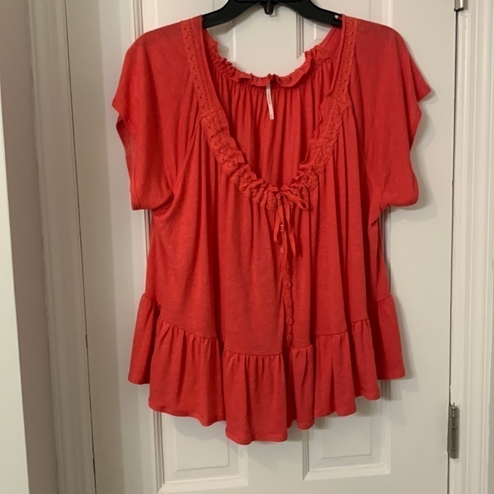 Free People Camelia Coral Boho Lace Ruffle Short Sleeve Top Blouse Medium EUC